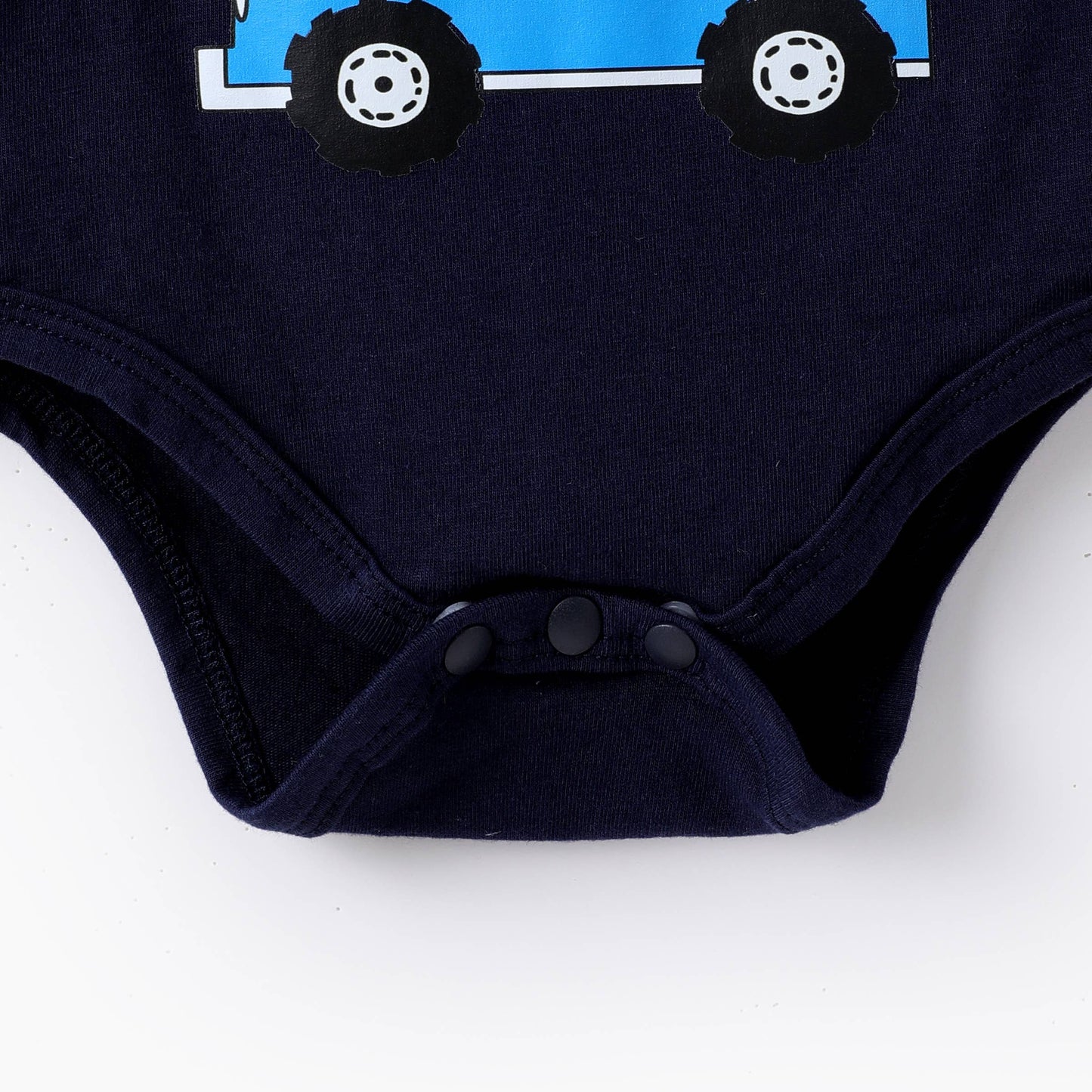 Baby Boy 2pcs Childlike Vehicle Print Tee and Shorts Set: Dark Blue / 0-3 Months