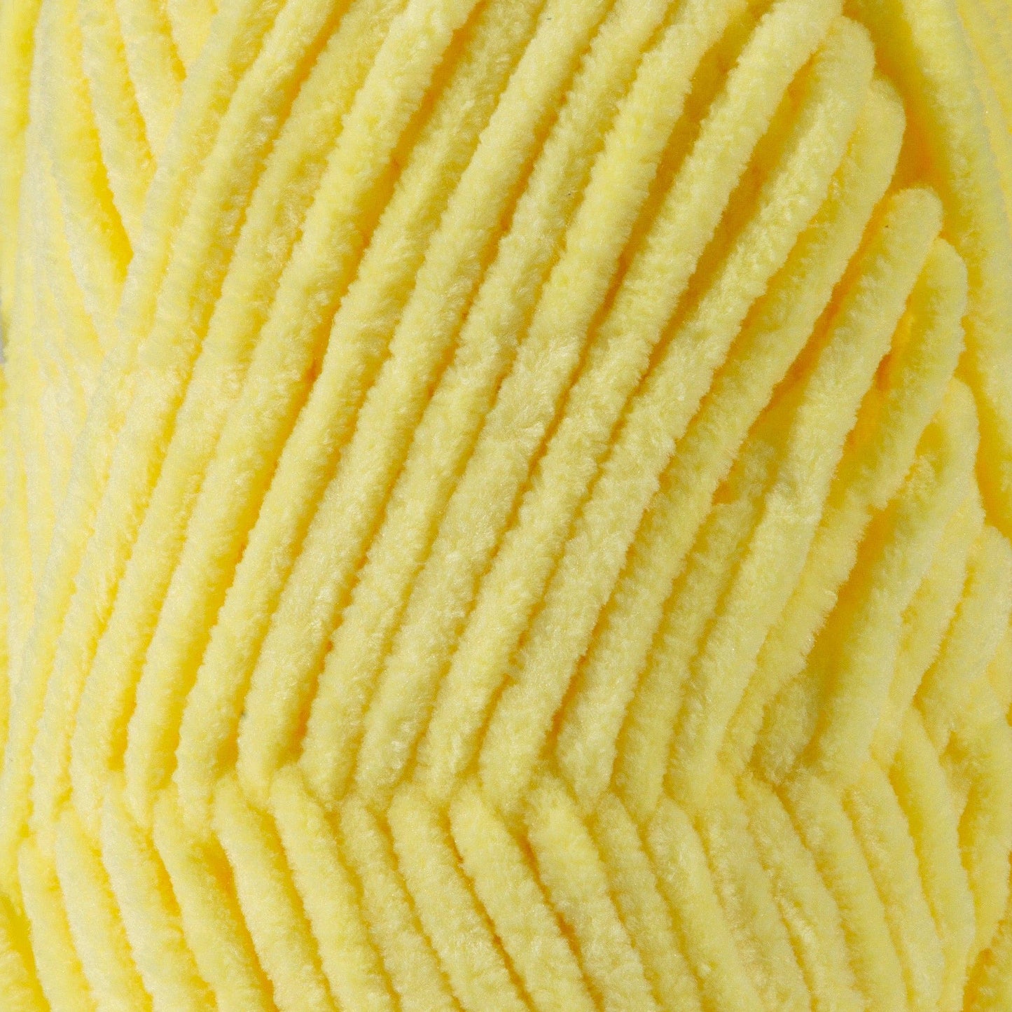 Sensy Velvet Yarn, Blanket Yarn, 3.5 oz, 132 Yards, Gauge 5 Bulky: Baby Blue / 1 Skein