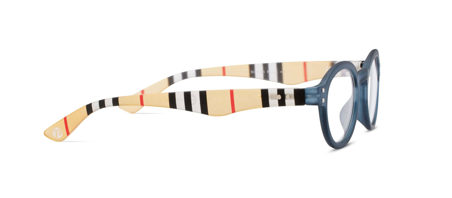Style Sixteen (Blue Light): Navy/Stripe / Reading / 2.50