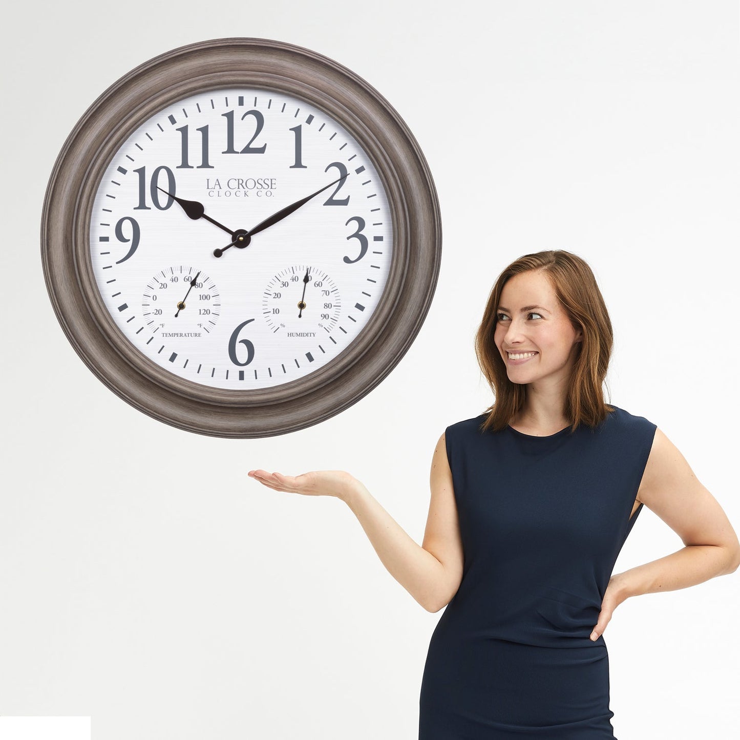 26.2-inch Harvest Indoor/Outdoor Wall Clock with Temp and Humidity
