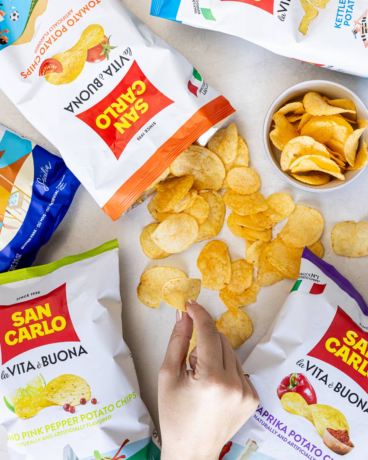 Lime and Pink Pepper Chips 150g by San Carlo
