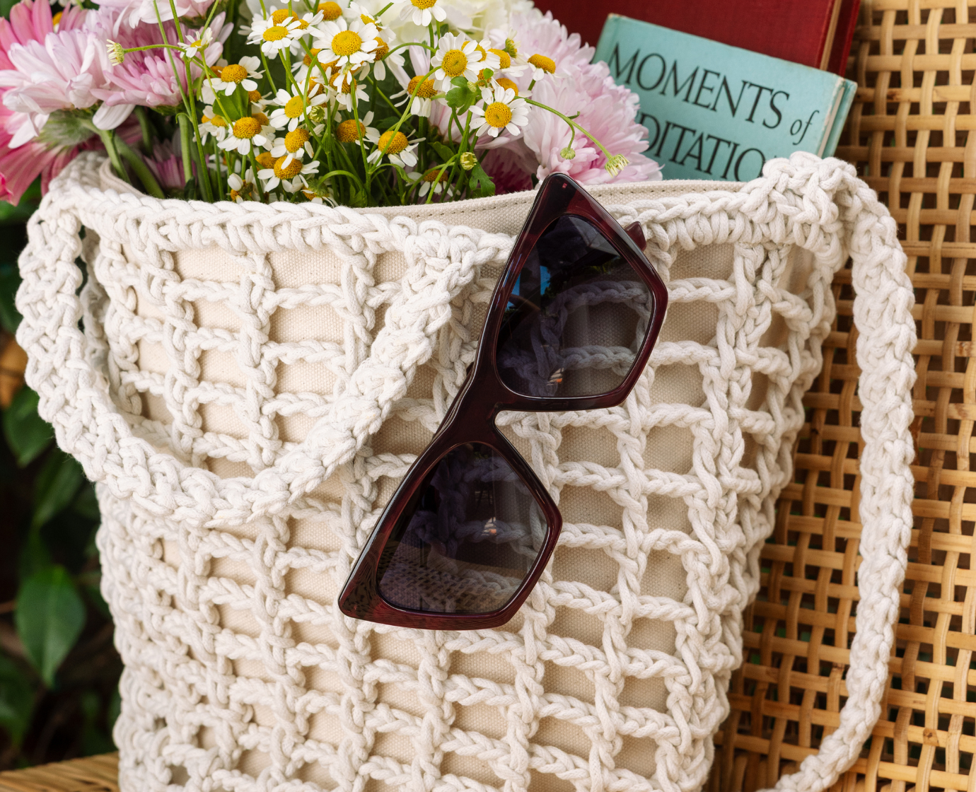 Fiji (Sunglasses): Dark Cherry / No Correction / None