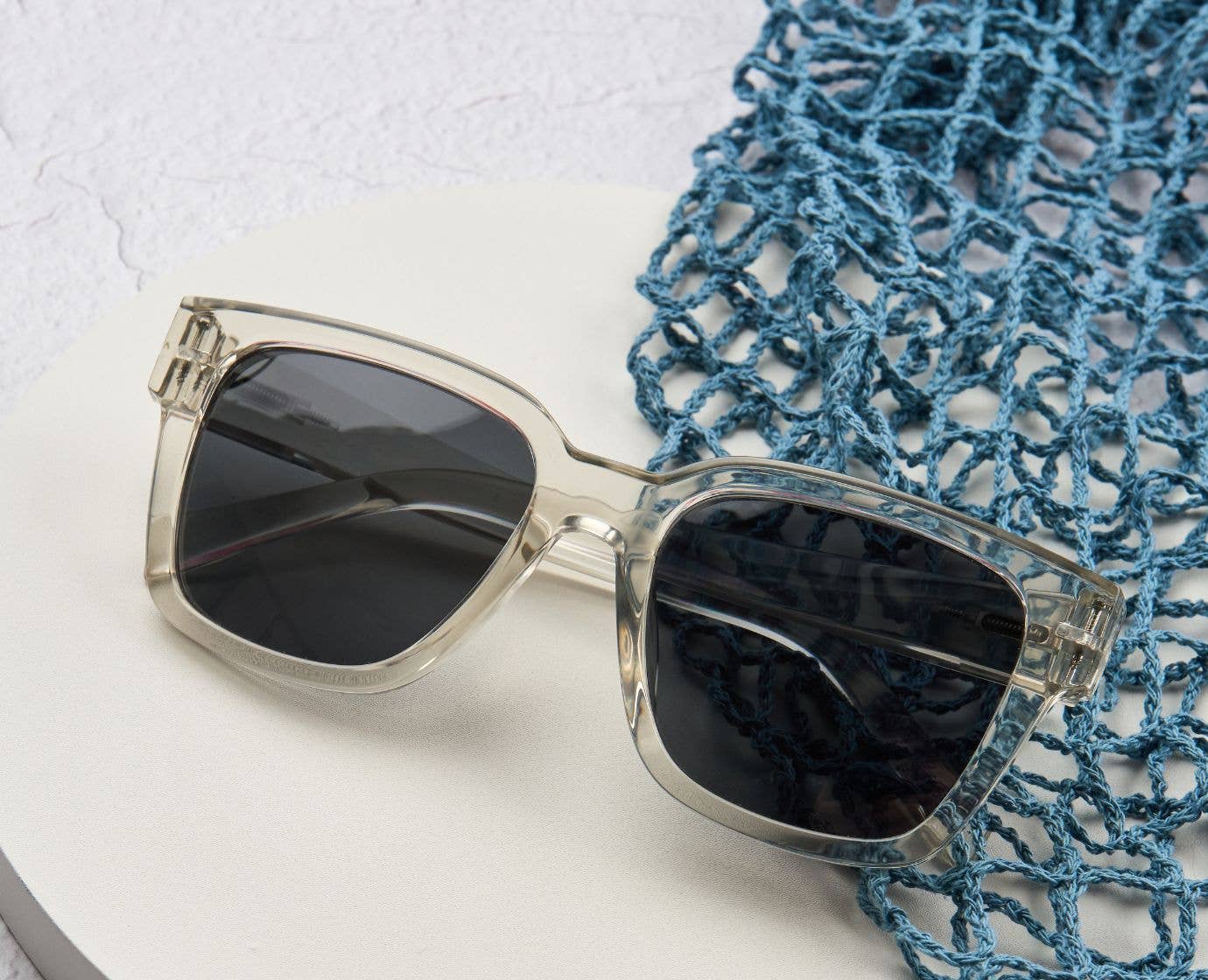 Paloma (Sunglasses): Fog / No Correction / None