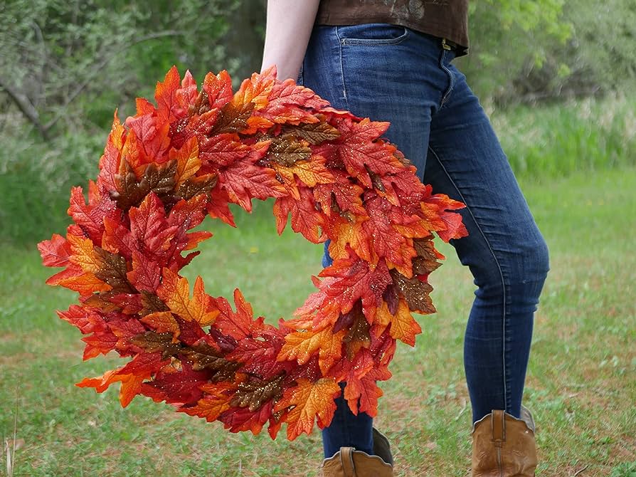 WREATH MAPLE LEAF 24IN