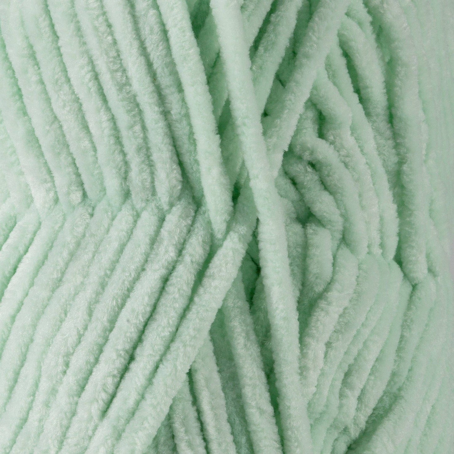 Sensy Velvet Yarn, Blanket Yarn, 3.5 oz, 132 Yards, Gauge 5 Bulky: Baby Blue / 1 Skein