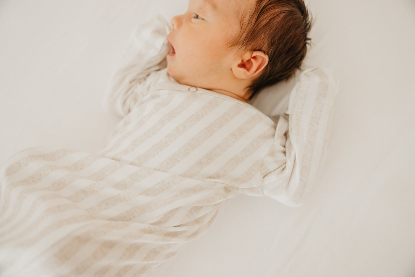 COASTAL NEWBORN KNOTTED GOWN