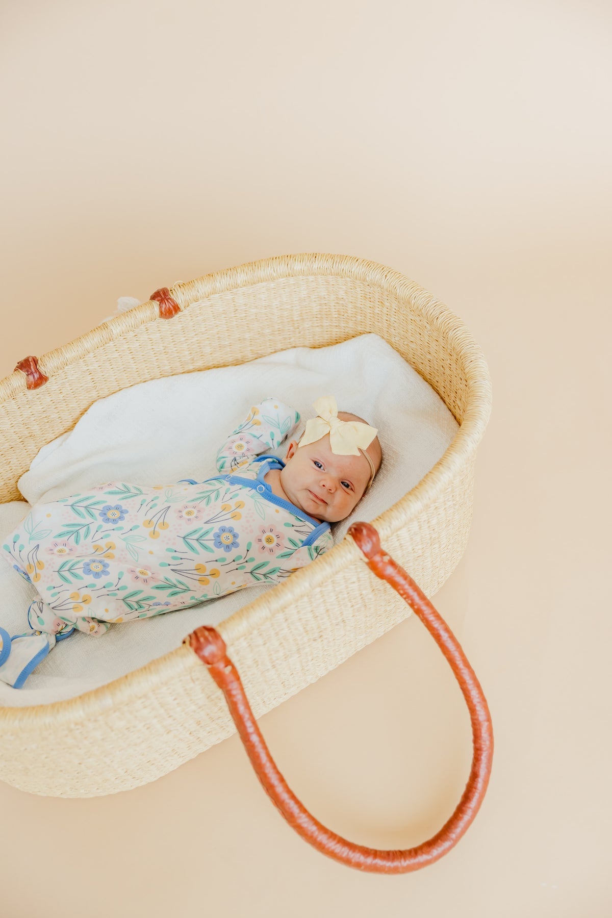 CLARA NEWBORN KNOTTED GOWN