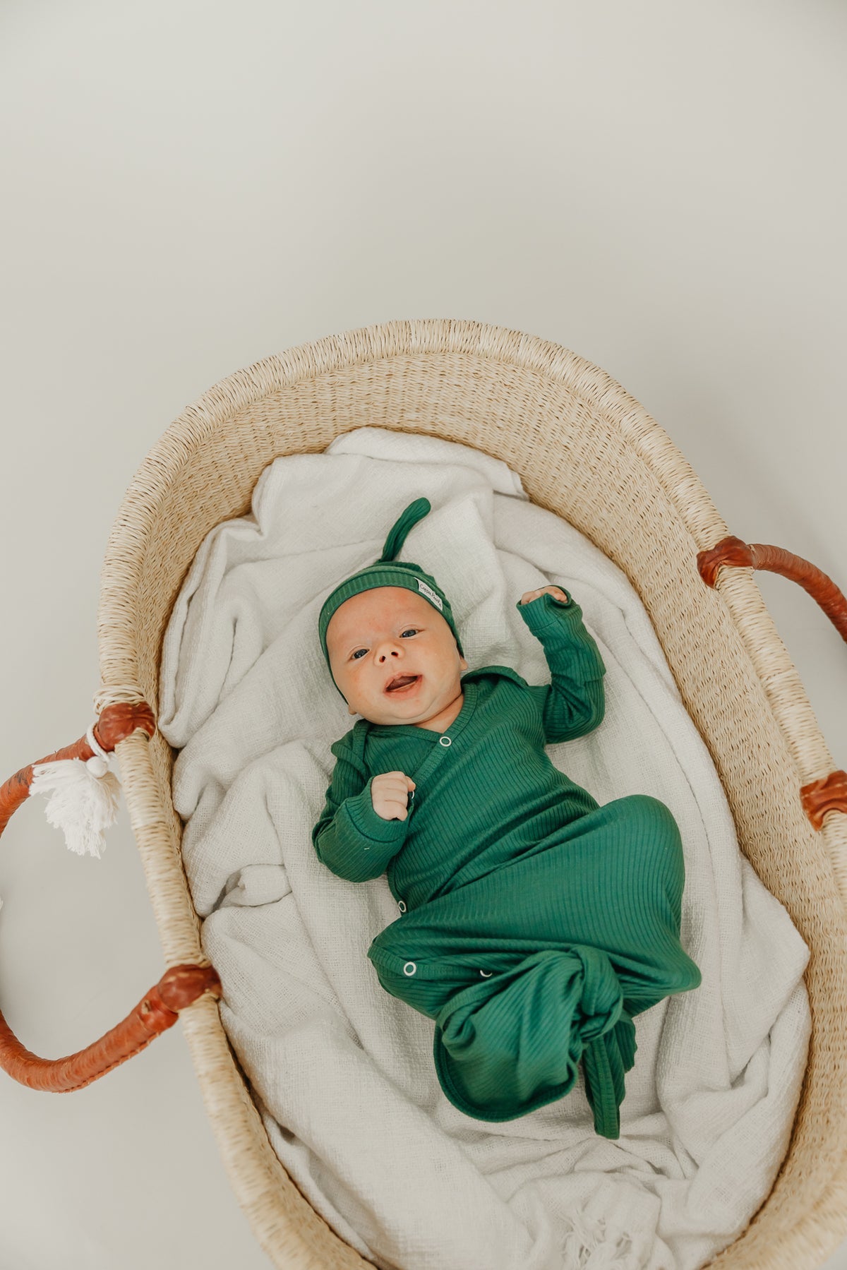 BALSAM NEWBORN KNOTTED GOWN
