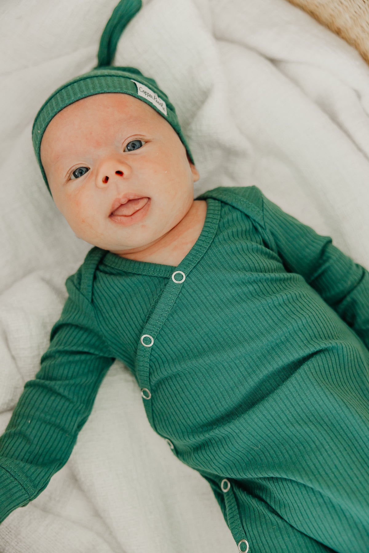BALSAM NEWBORN KNOTTED GOWN