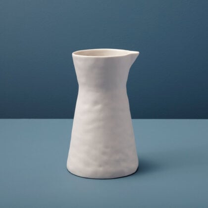 Tam Stoneware Carafe White