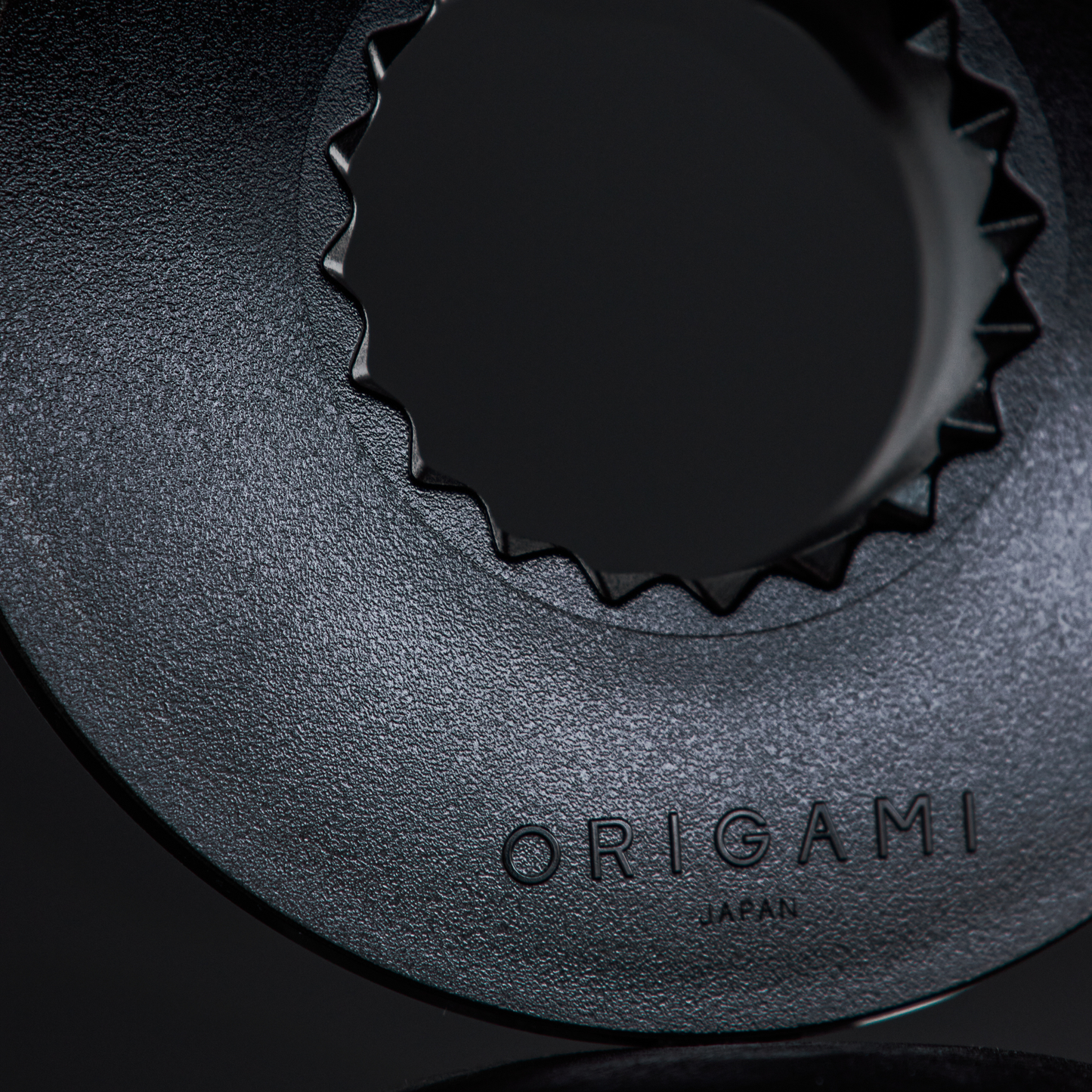 ORIGAMI AS Resin Dripper Holder: Black OR Clear
