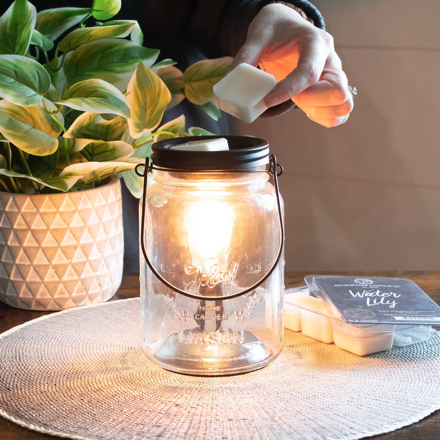 Mason Jar Edison Bulb Wax Melter