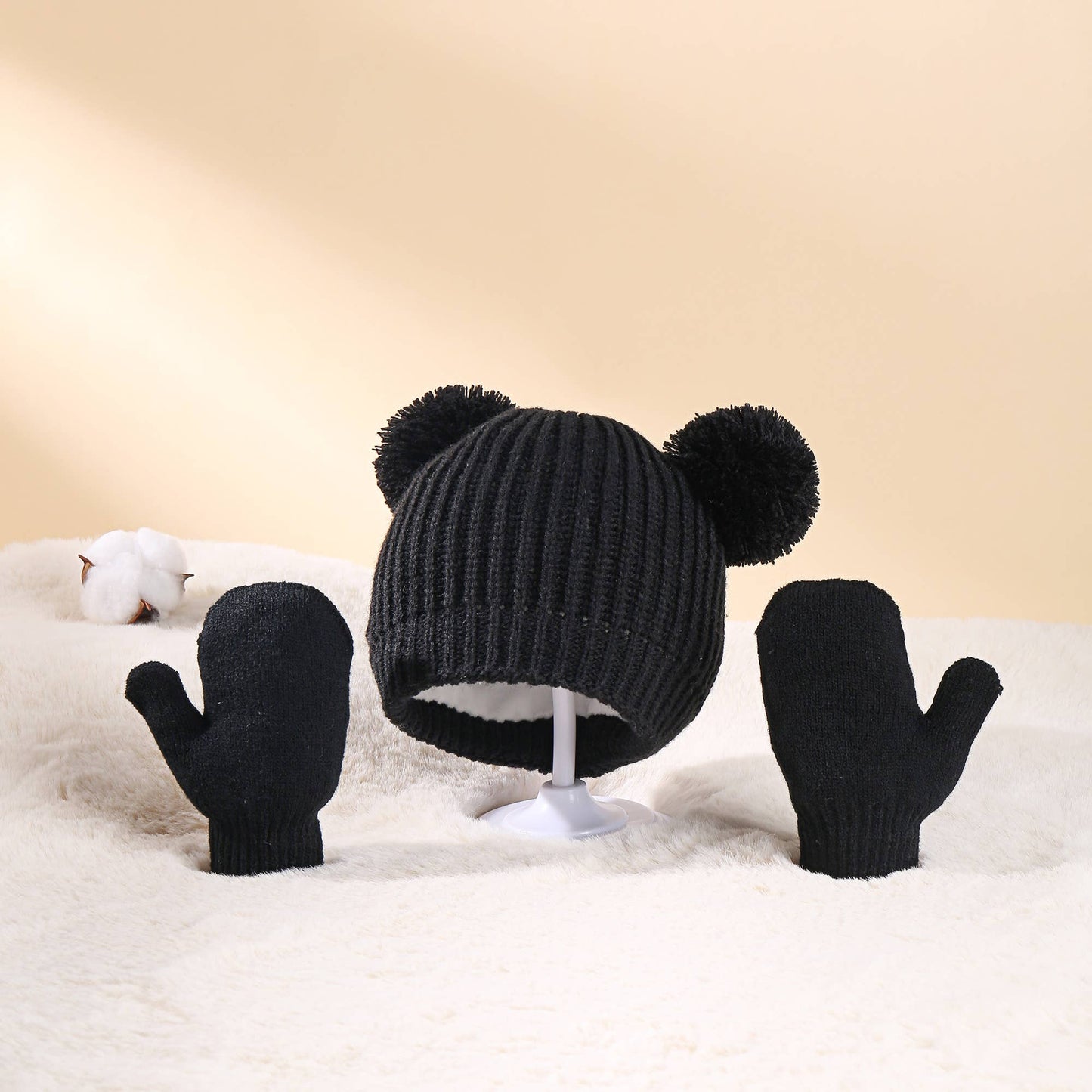 Baby/toddler Solid Colors Fashion Hat and Gloves Warm Set: One Size / White