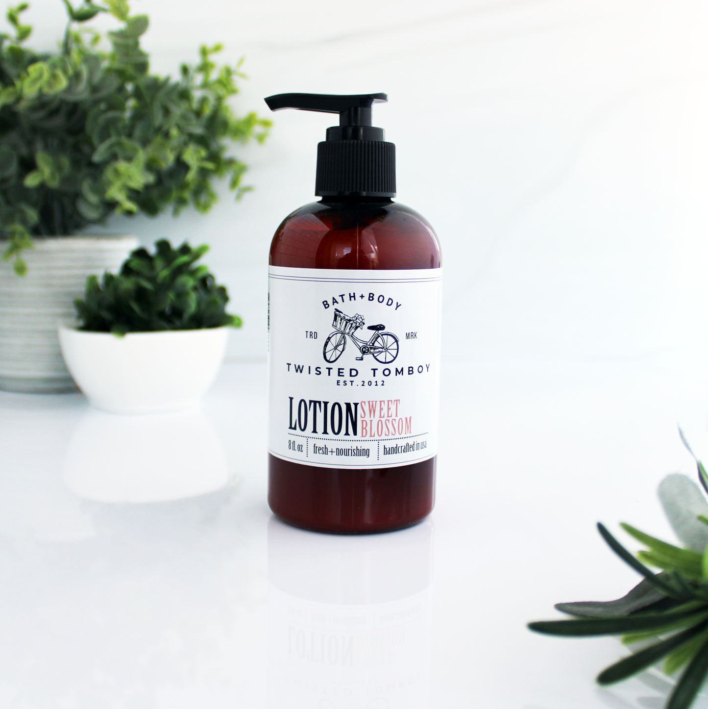 NEW! Lotion Display (FREE ENGRAVED DISPLAY+TESTERS)