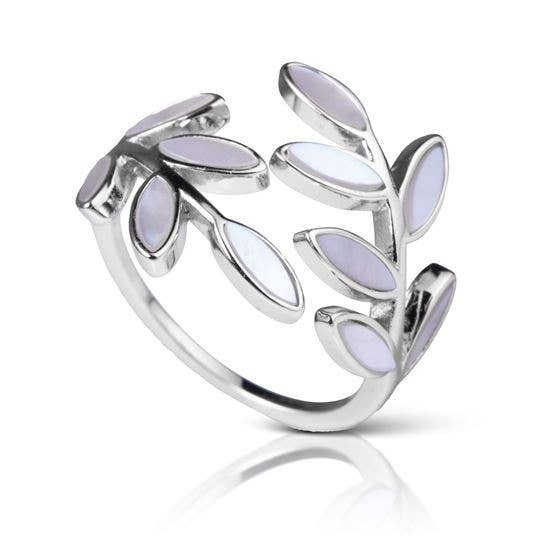 Mother of Pearl Vine Ring - Silver 7 - AMANDA BLU