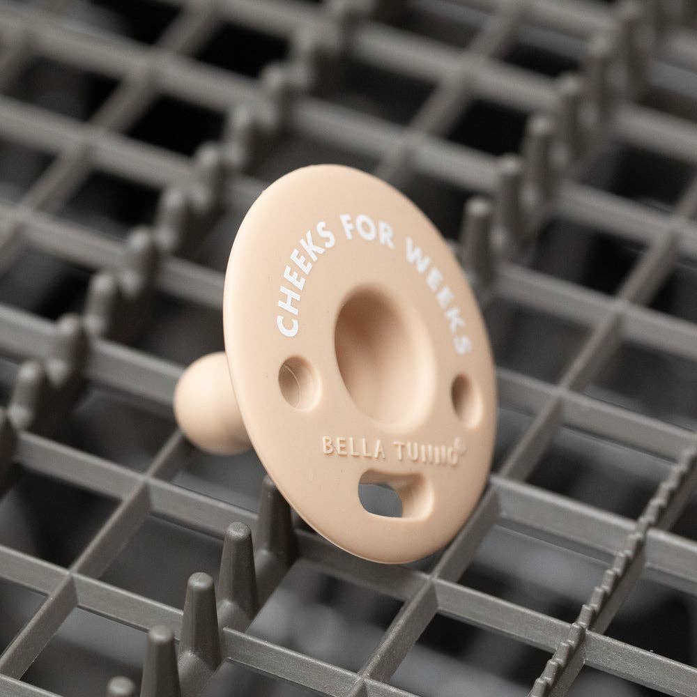 Cheeks for Weeks Bubbi™ Pacifier: Tan