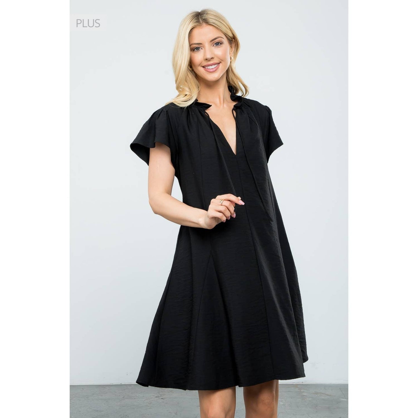 /Size XL/ Flutter Sleeve Split Tie Neck Casual Mini Dress: BLACK / XL