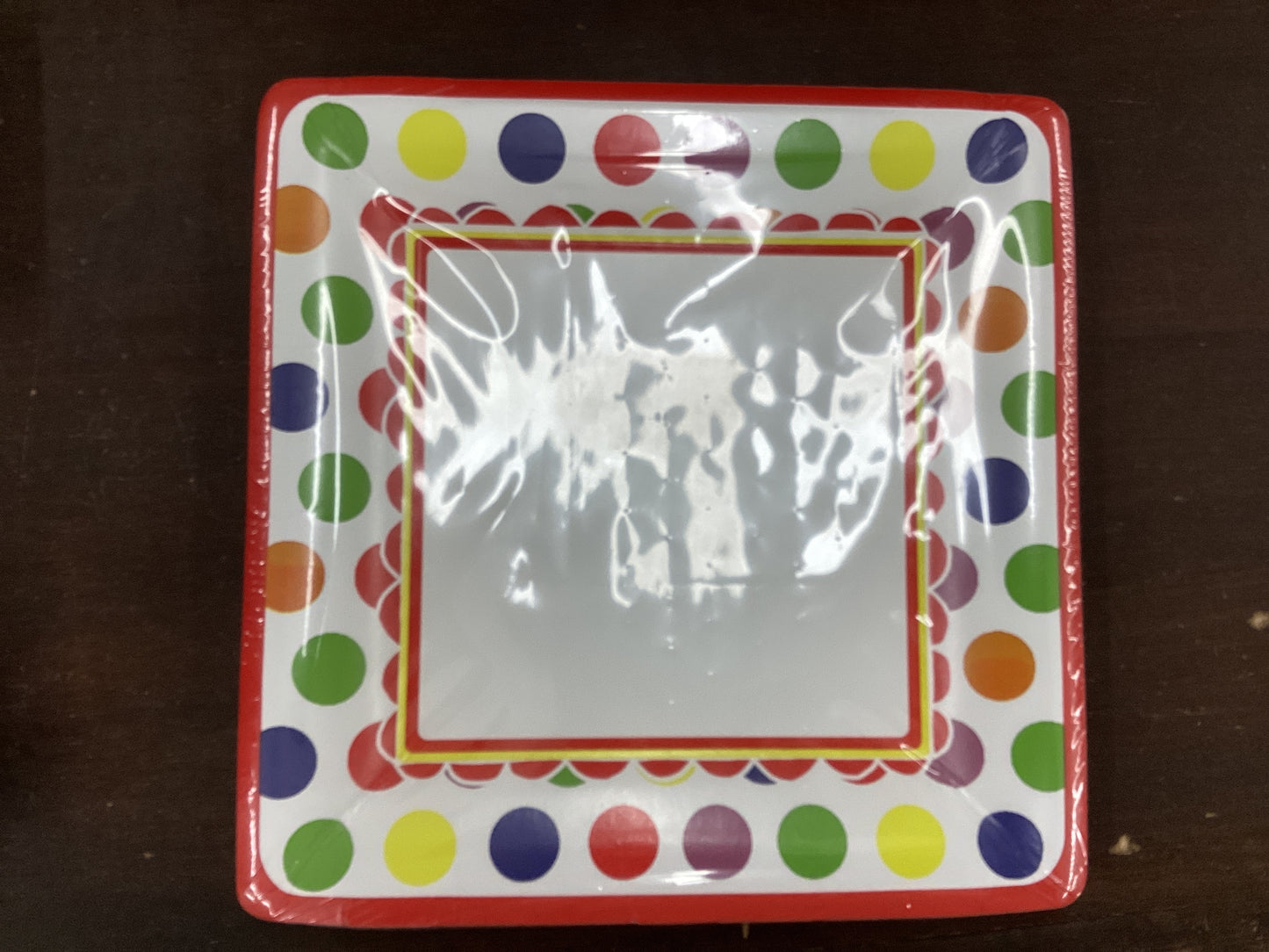 8 Dinner Plates Birthday party fun