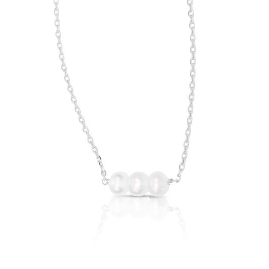 3-Pearl Row Necklace - Silver - AMANDA BLU
