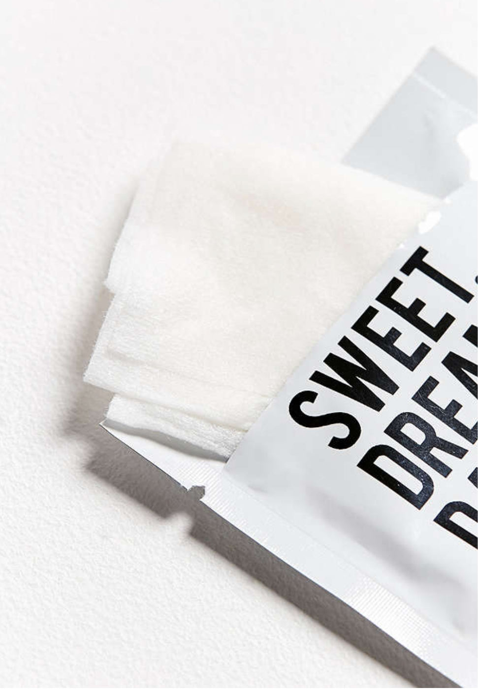 Sweet Dreams Darling Essential Oil Towelette 100 Unit Pack: 1 Unit Bundle - 100 Towelettes