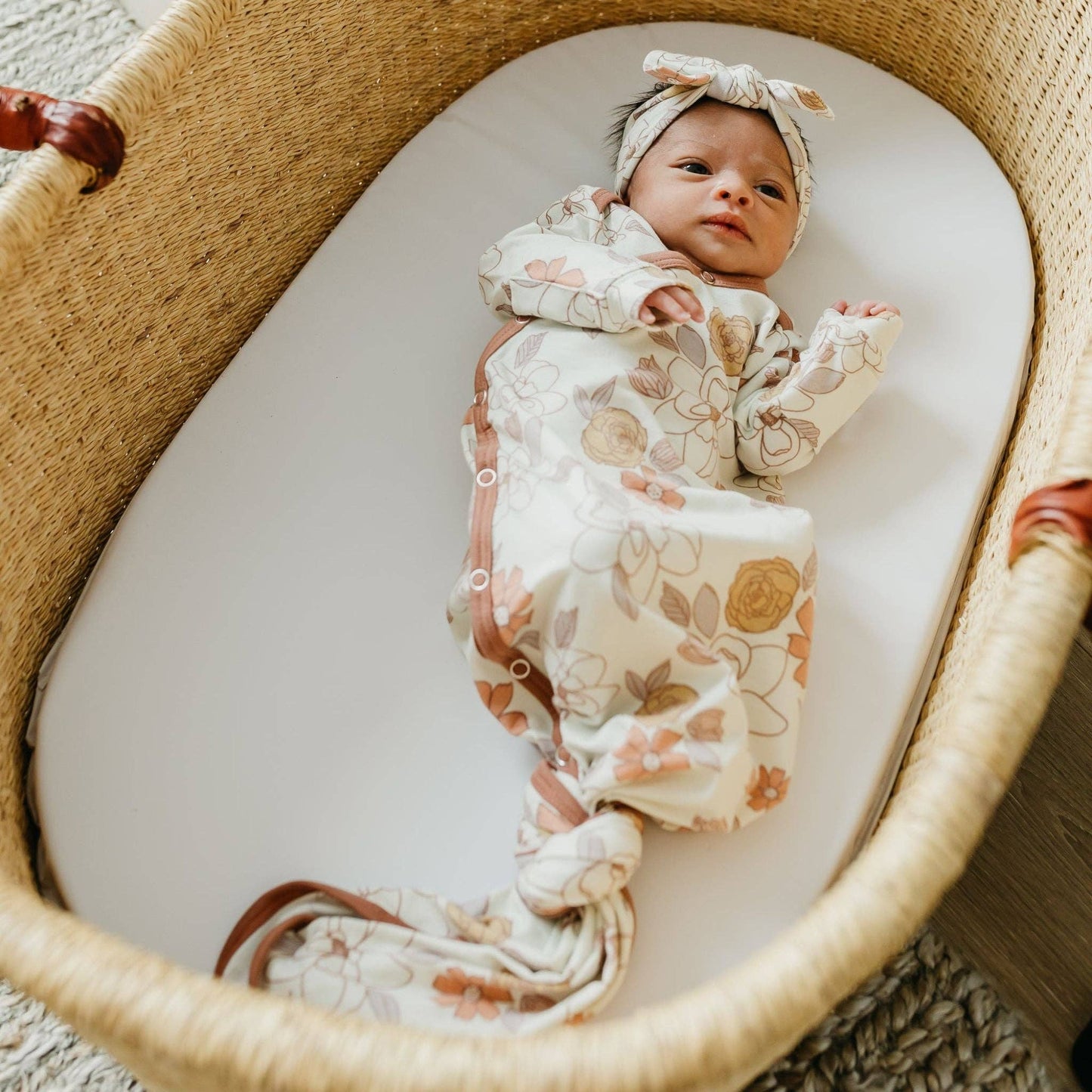 Newborn Knotted Gown - Ferra