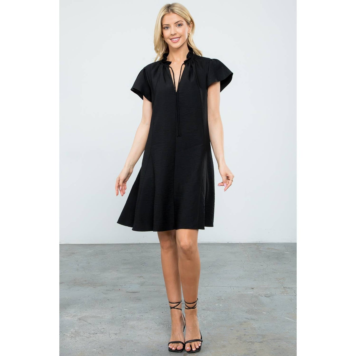 Flutter Sleeve Split Tie Neck Casual Mini Dress: BLACK / XS-S-M-L(1-2-2-1)