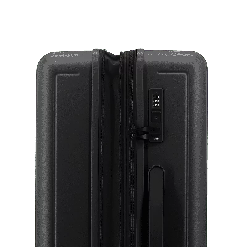 North Hardside Checked Luggage 26'': BLACK