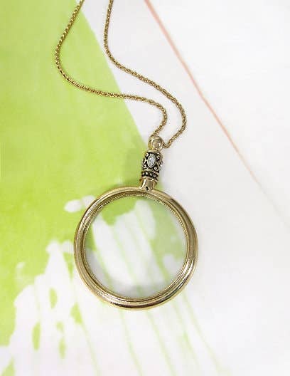 Plain 6 Times Magnifier Magnifying Glass Pendant Necklace: Antique Gold
