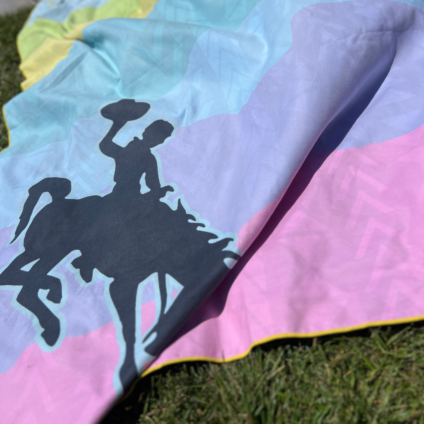 Wyoming Pool Towel | Suede Microfiber Beach Towel: Quick-Dry, Sand-Free, Absorbent, Lightweight: Wyoming Cowboy