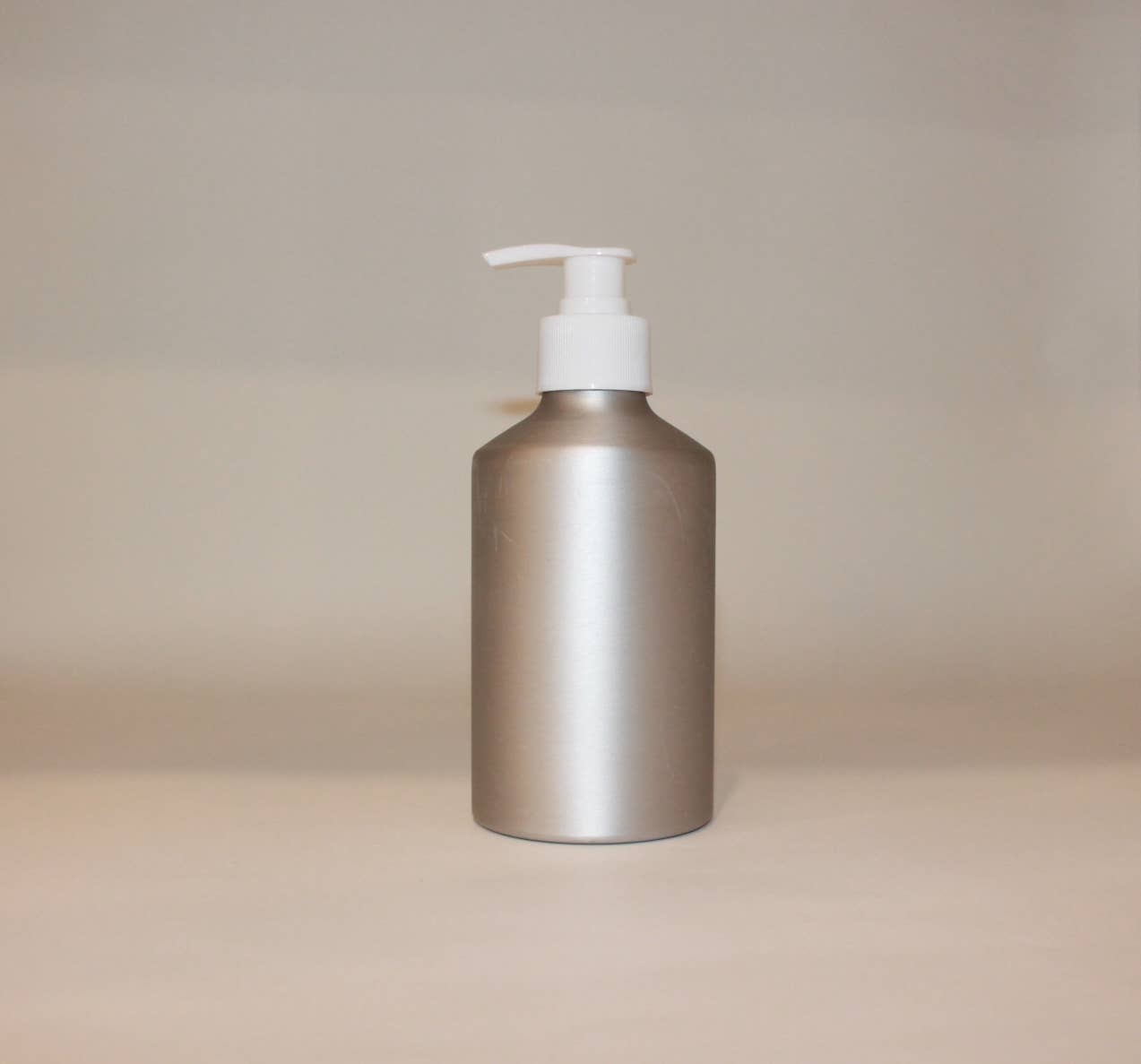 20/pack Aluminum Bottle with Pump