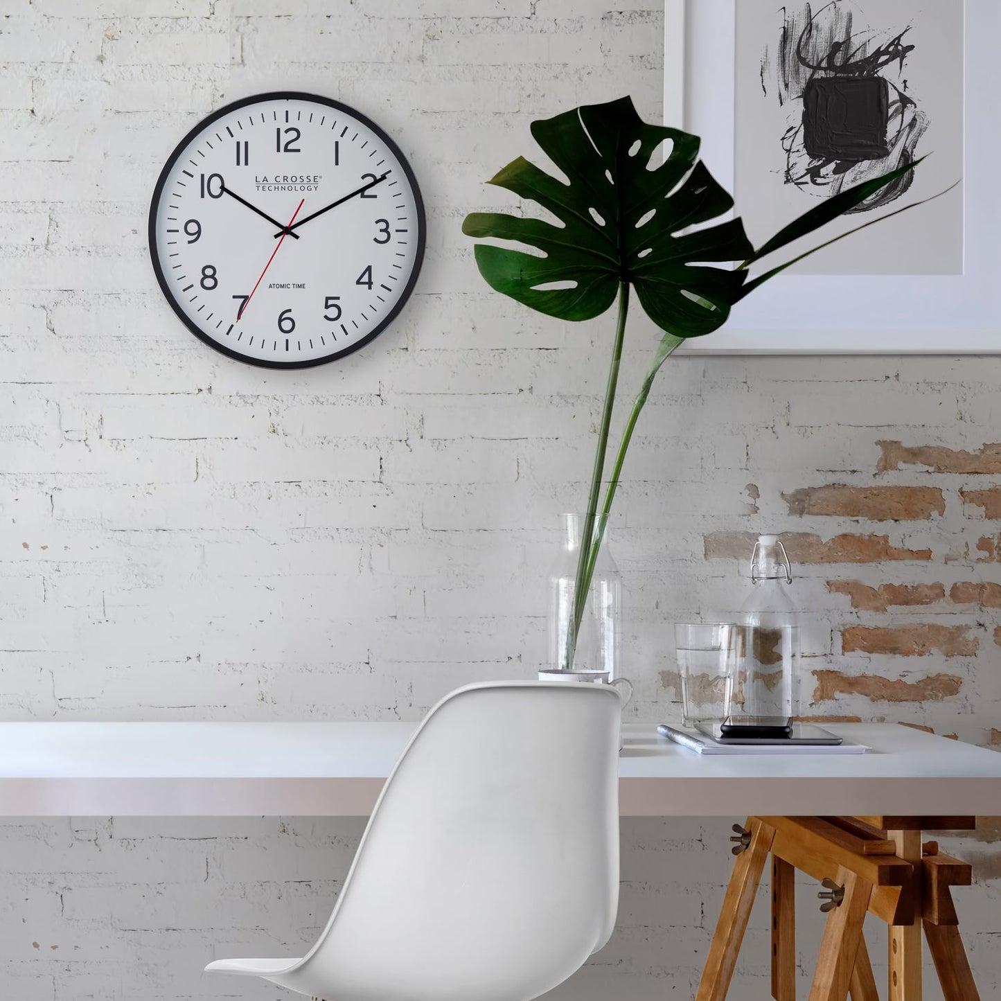 11.8-inch Atomic Metal Wall Clock