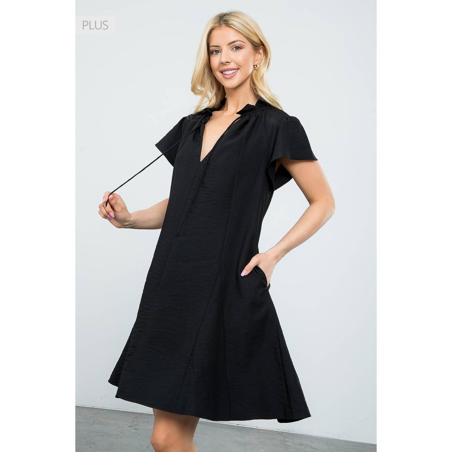 /Size XL/ Flutter Sleeve Split Tie Neck Casual Mini Dress: BLACK / XL