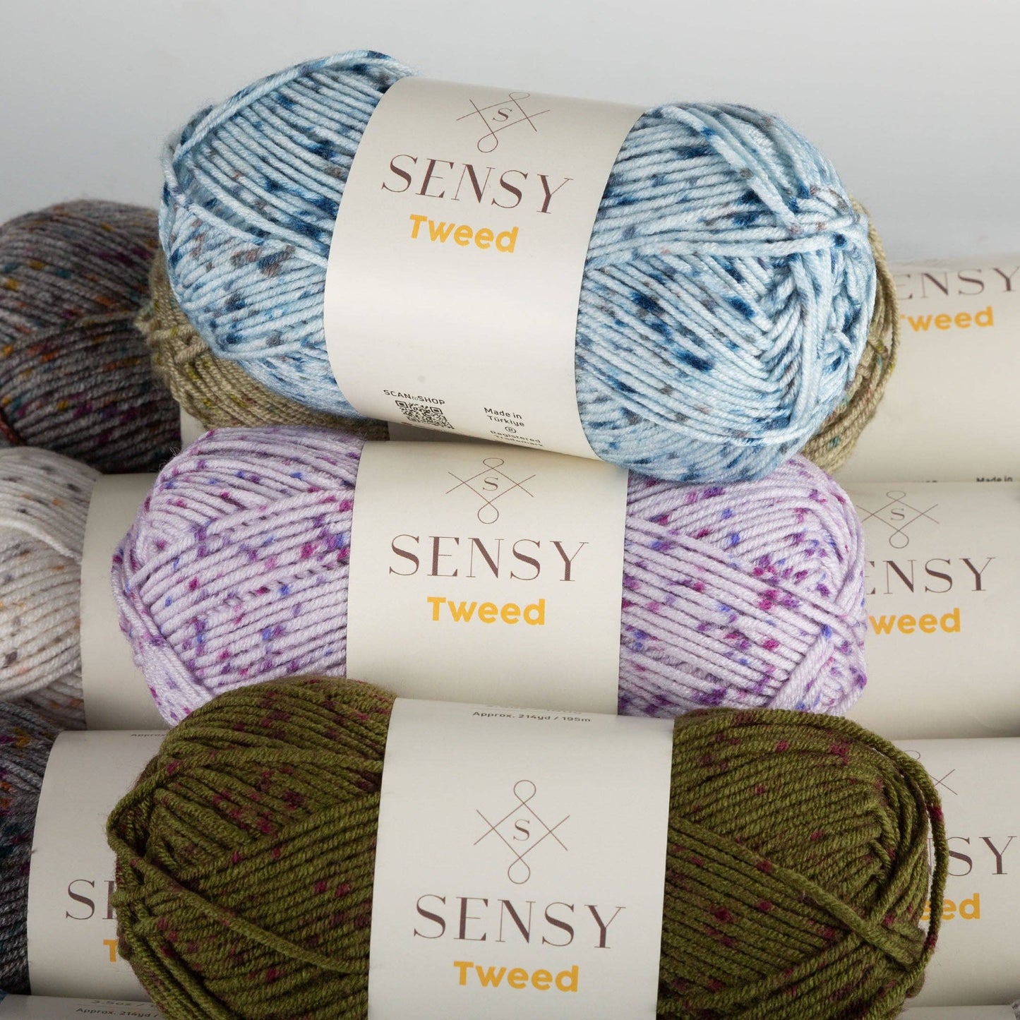 Sensy Tweed Yarn, 3.5 oz, 214 Yards, Gauge 4 Medium: Gray / 1 Skein