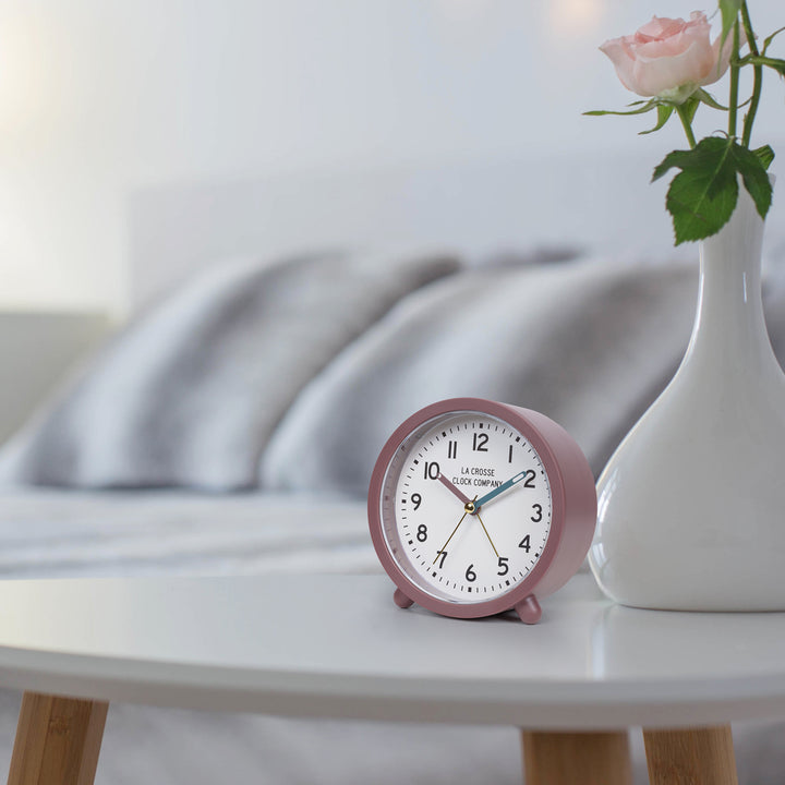 4.4-inch Analog Quartz Alarm Clock