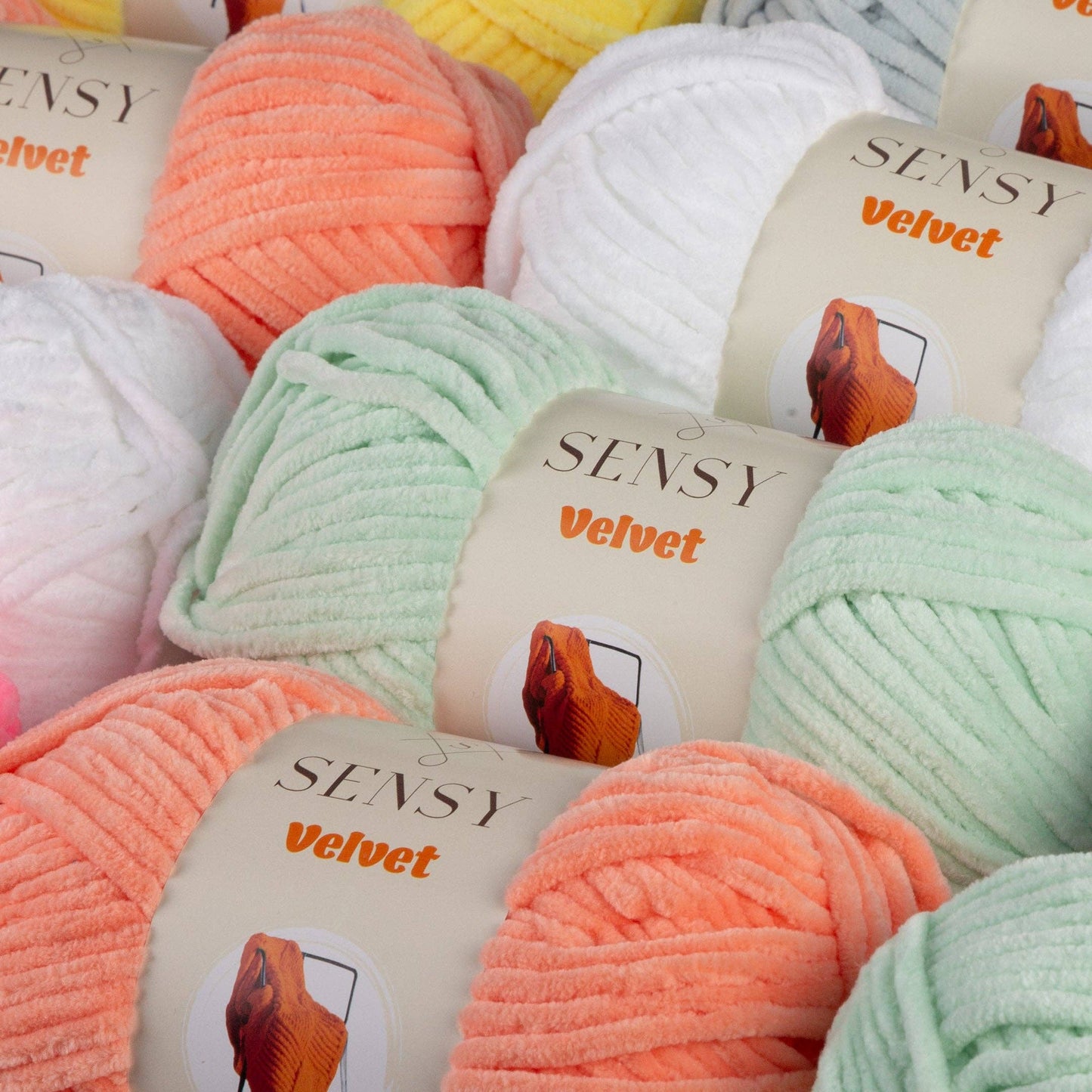 Sensy Velvet Yarn, Blanket Yarn, 3.5 oz, 132 Yards, Gauge 5 Bulky: Yellow / 1 Skein