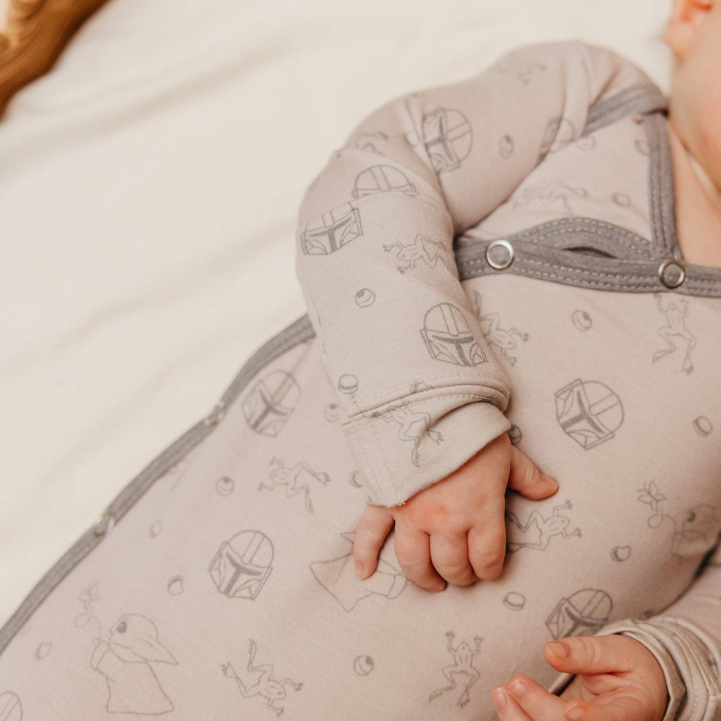 Newborn Knotted Gown - Star Wars Grogu Medley