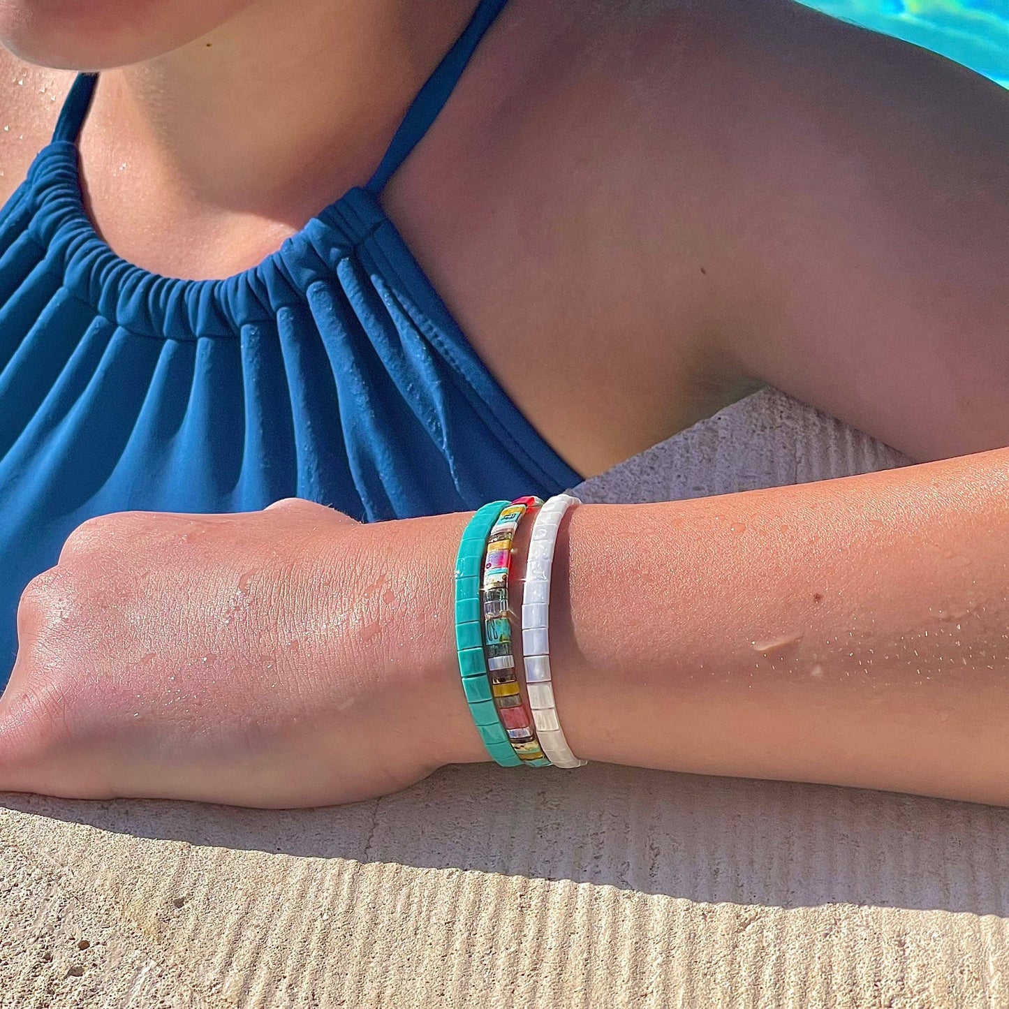 BEACH BUM - WHITE PEARL - GLOSSY TEAL - 6.25 Inches - SM (SOLD SEPARATELY)