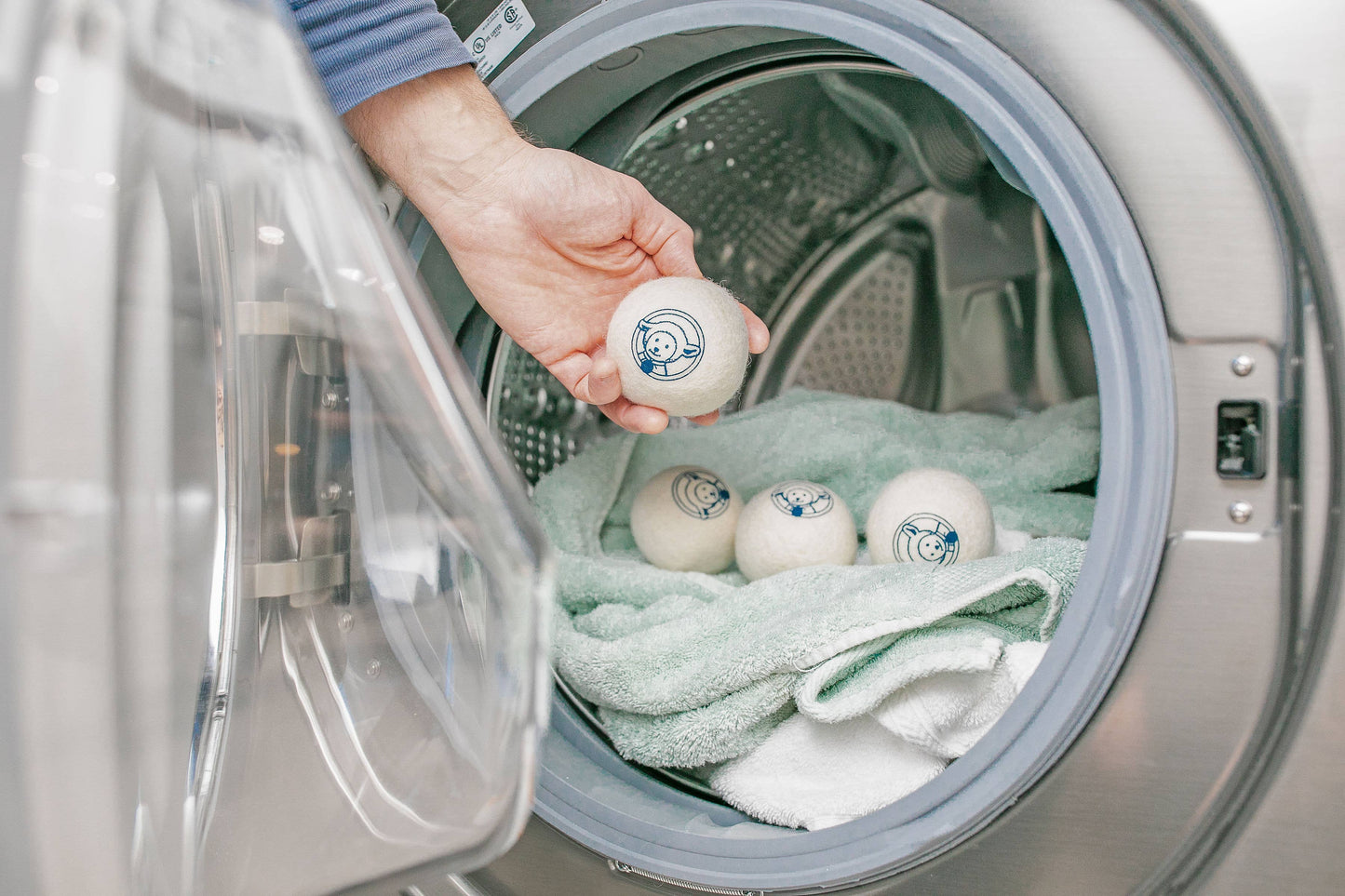 Lamby Wool Dryerball Tin