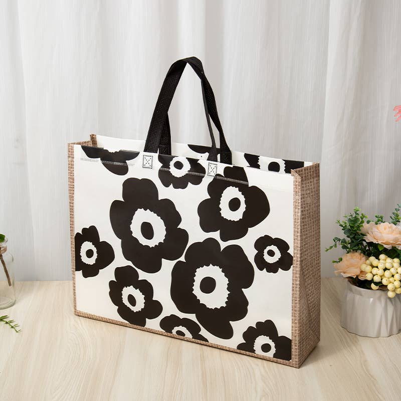50pcs, 3 Sizes Classic Black Flower Non-woven Gift Bag: Small