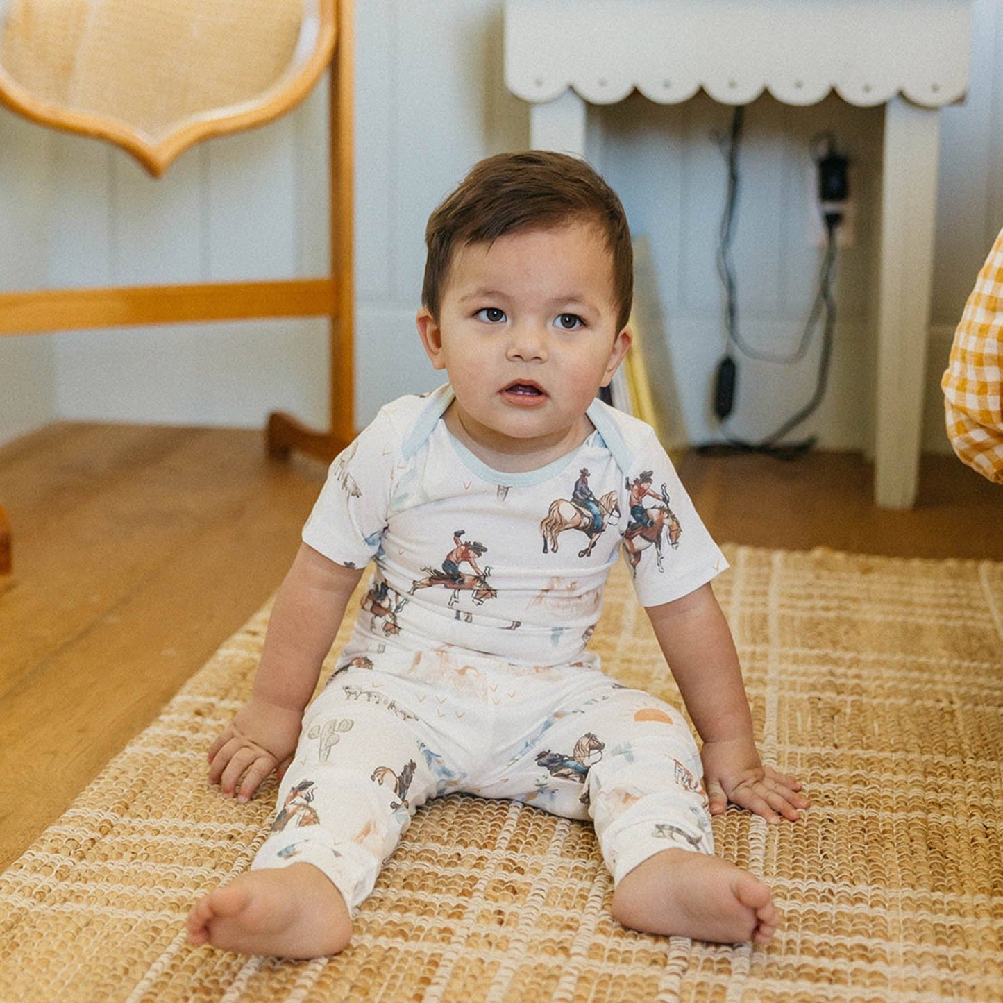 Short Sleeve Bodysuit - Boone: Newborn