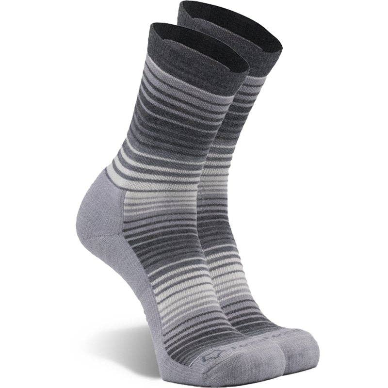 Hike Laurel Lightweight Crew: Wine / Large