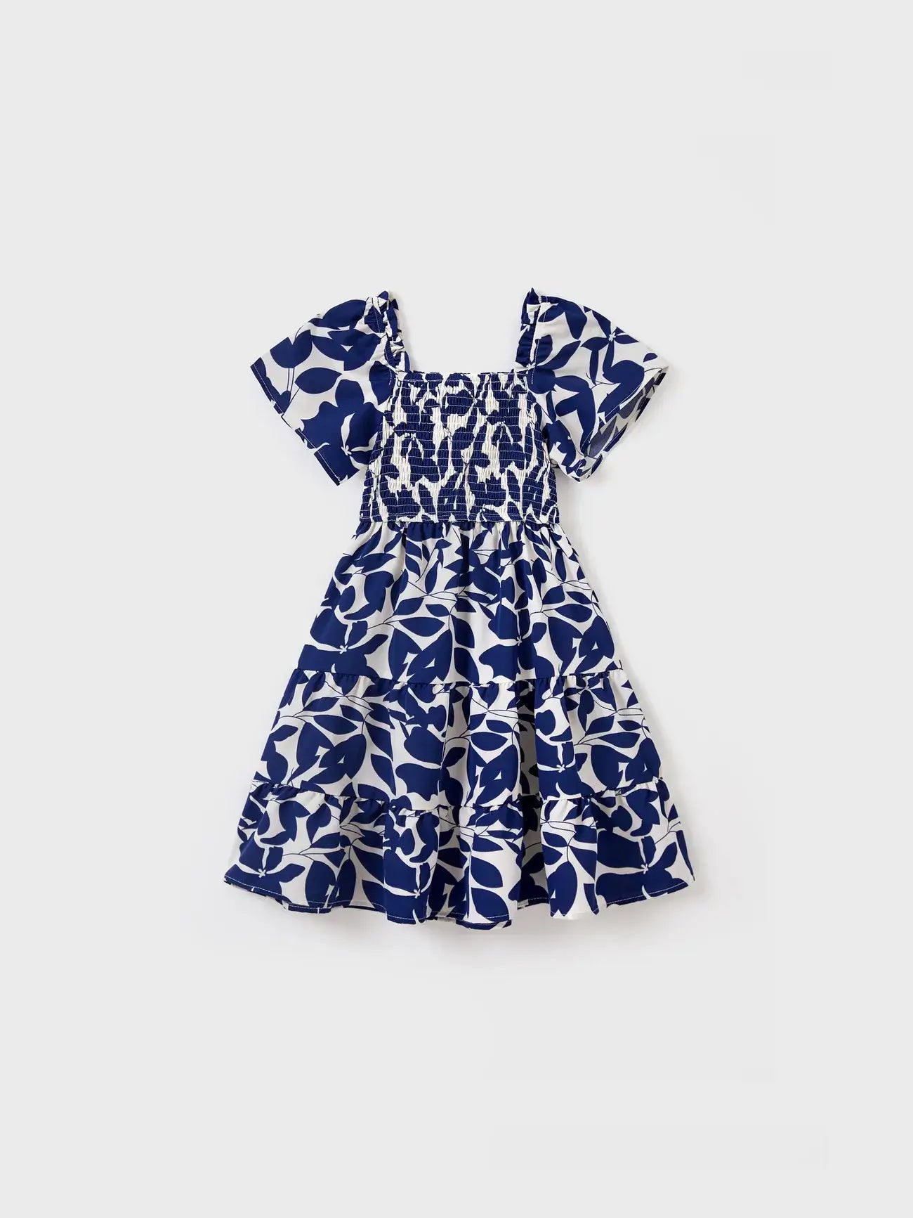 Toddler or Kid Girl Leaf Smocking Puff-sleeve Dress: Blue / Girl: 8-9 Years