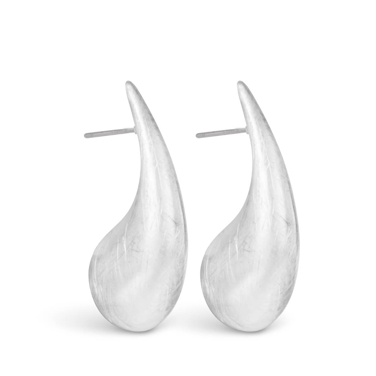 Nora Matte Droplet Huggie - Silver - AMANDA BLU