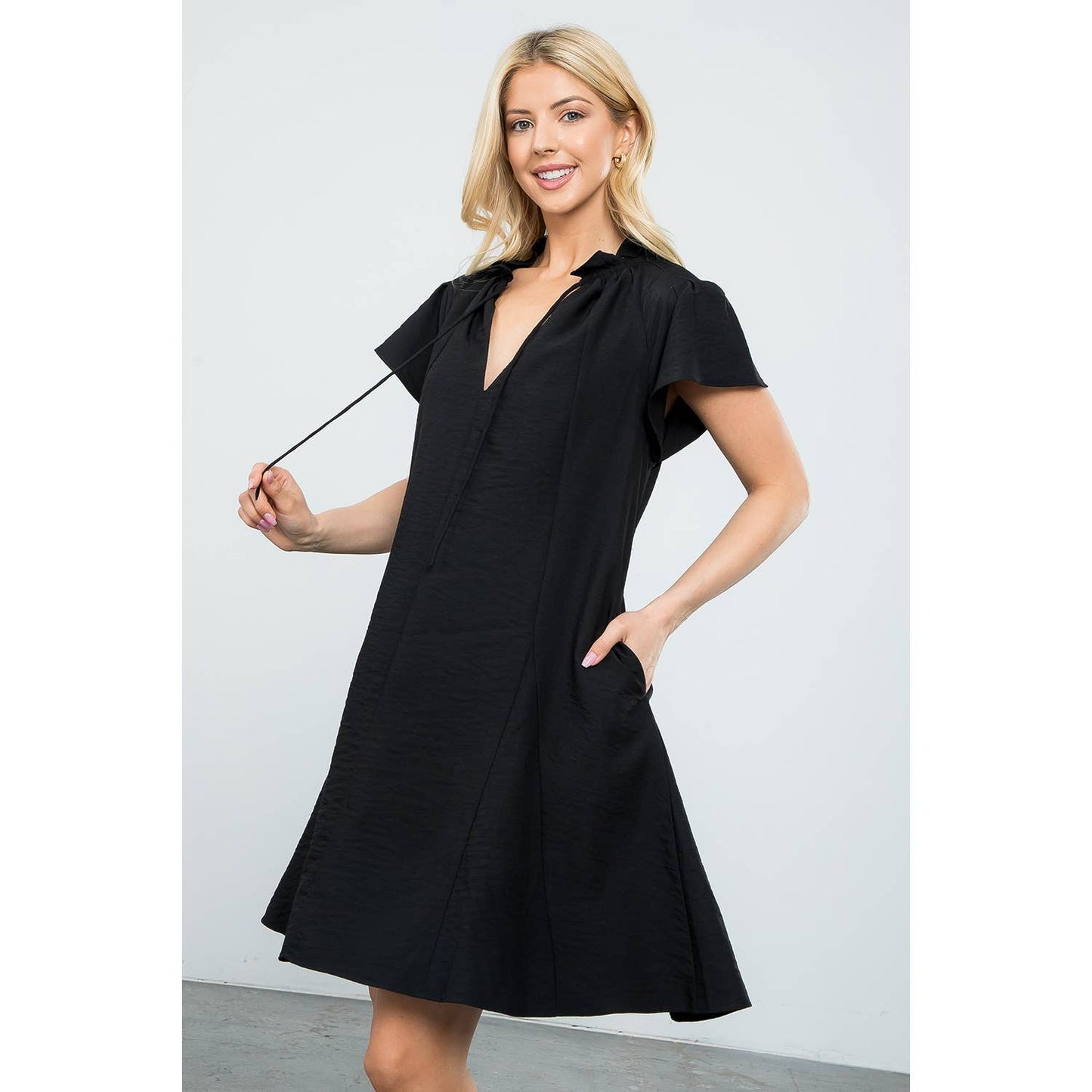 Flutter Sleeve Split Tie Neck Casual Mini Dress: BLACK / XS-S-M-L(1-2-2-1)