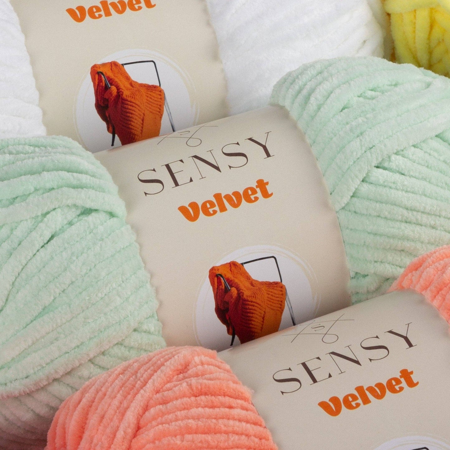 Sensy Velvet Yarn, Blanket Yarn, 3.5 oz, 132 Yards, Gauge 5 Bulky: Salmon / 1 Skein