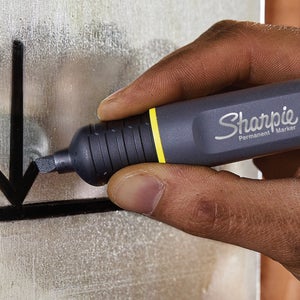 Sharpie Pro Black Chisel Tip Permanent Marker (2-Pack)
