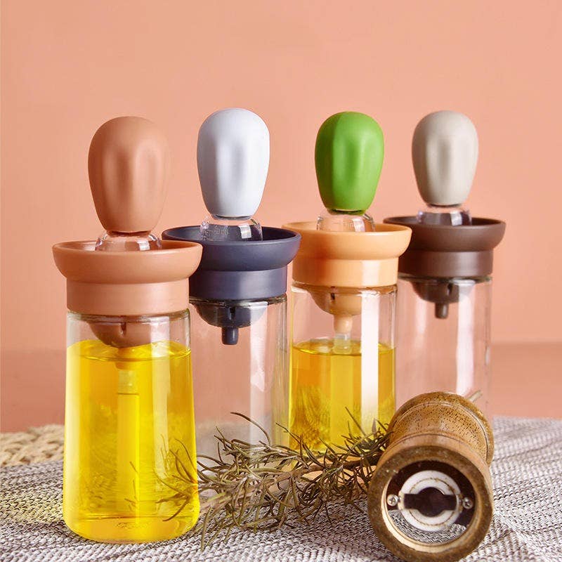 Perfectly drip Oil bottle with silicone brush Pastry steak L: 1 Pack(Mix & Match Colors)