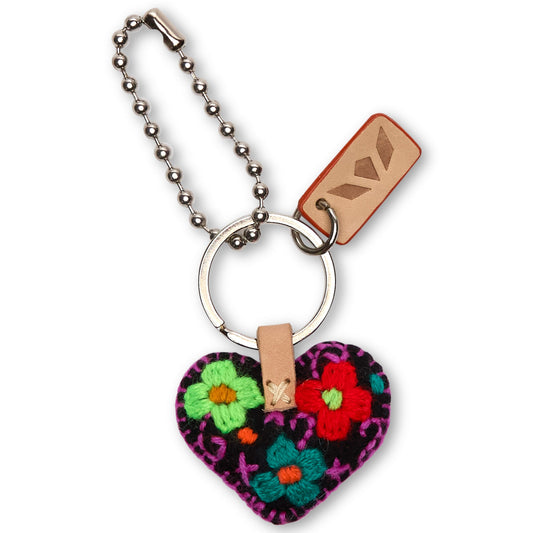 Corazon Chico Black Charm - CONSUELA