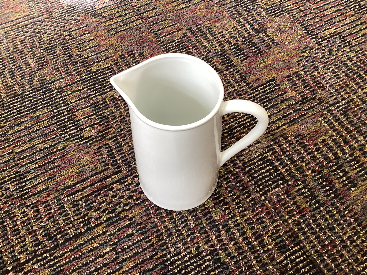 Pitcher Straight Side 2.5QT