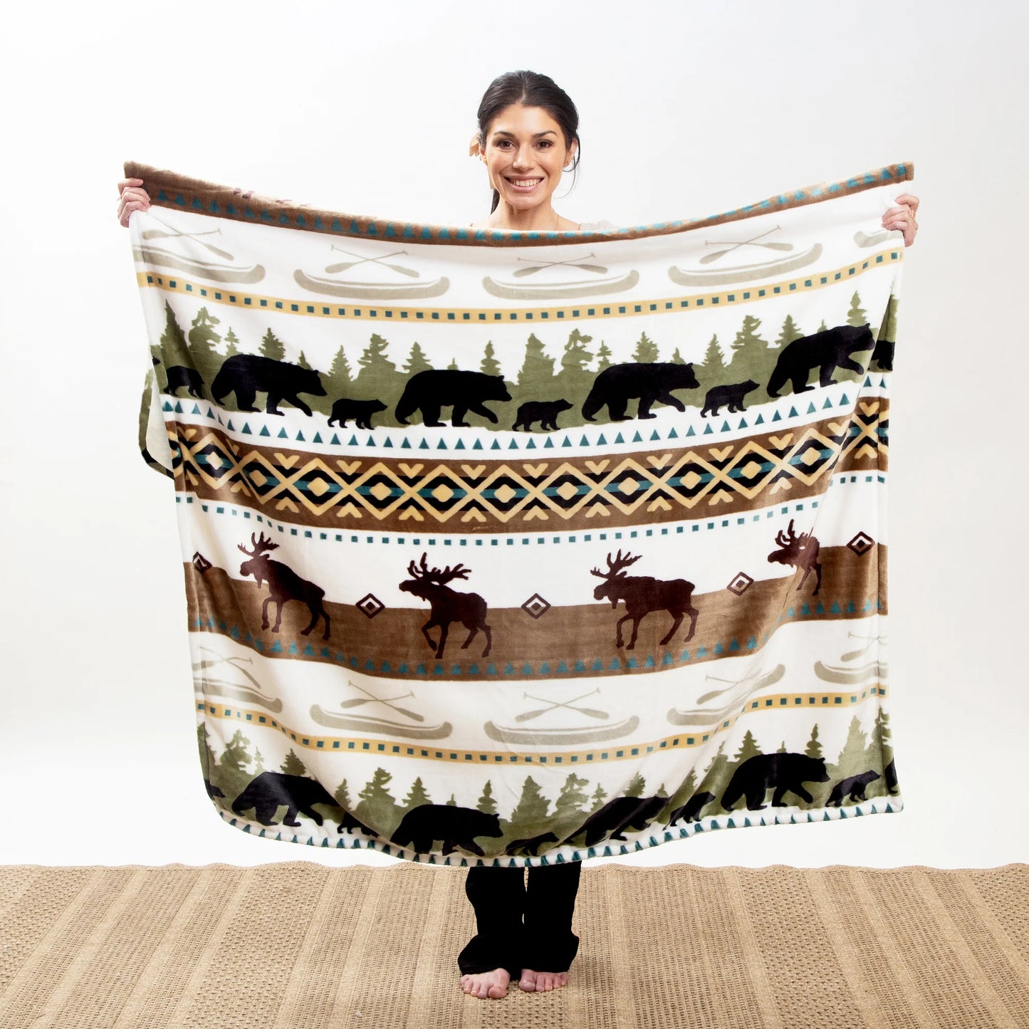 JP952 Carsten's Hidden Lake Plush Throw Blanket